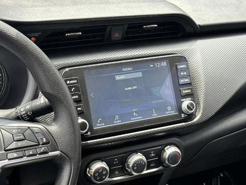 Used 2024 Nissan Kicks SV FWD image 12