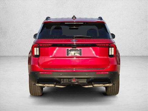New 2026 Ford Explorer ST-Line w/ ST-Line Street Pack image 8