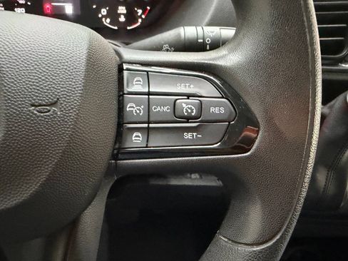 Used 2025 RAM ProMaster 2500 w/ Convenience Group FWD image 18