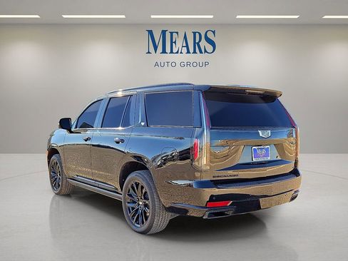 Used 2021 Cadillac Escalade Sport w/ Driver Assist Tech Package image 3