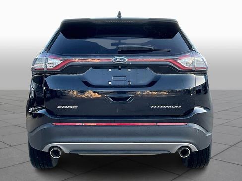 Used 2018 Ford Edge Titanium image 6