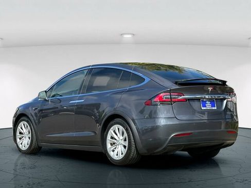 Used 2020 Tesla Model X Long Range AWD/4WD image 4