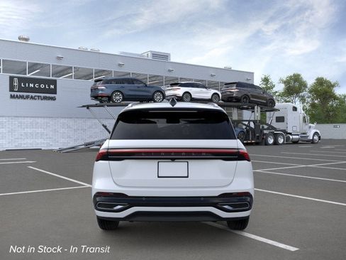 New 2026 Lincoln Nautilus Reserve AWD/4WD image 5