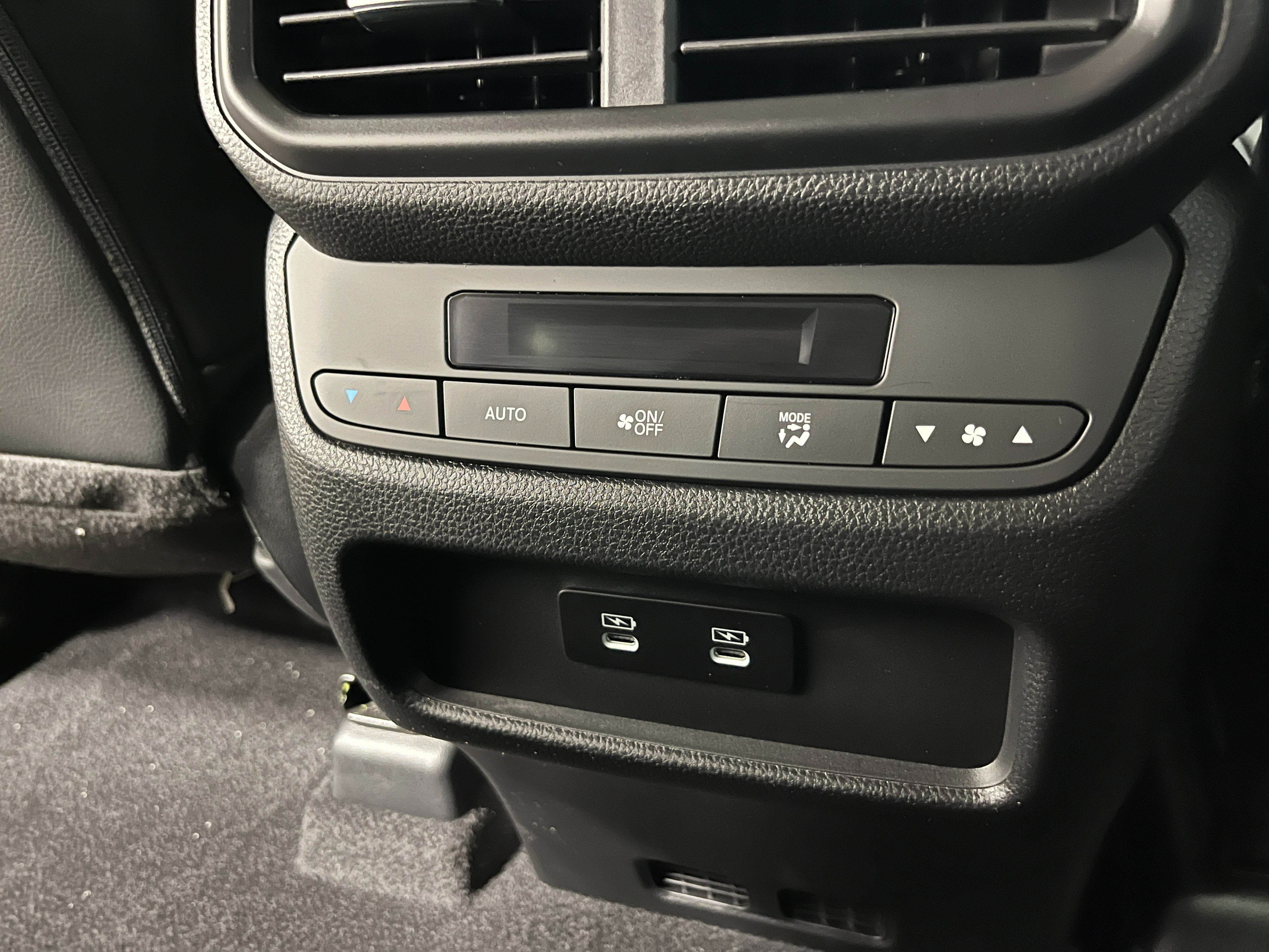 New 2026 Honda Pilot Touring image 25