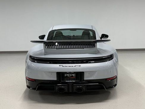 Certified 2025 Porsche 911 Carrera GTS image 6