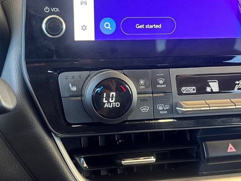 Used 2025 Toyota Grand Highlander FWD image 27