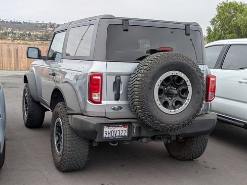 Used 2023 Ford Bronco Big Bend w/ Sasquatch Package AWD/4WD image 3