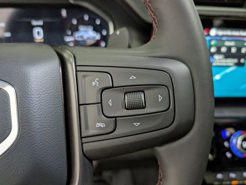 Used 2025 GMC Sierra 1500 AT4X image 20