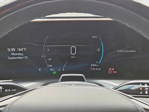 New 2026 Cadillac Vistiq Premium Luxury AWD/4WD image 11