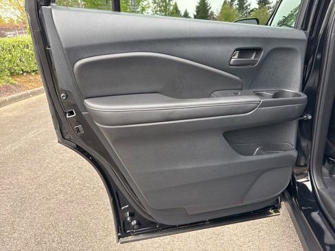Used 2023 Honda Passport EX-L image 19