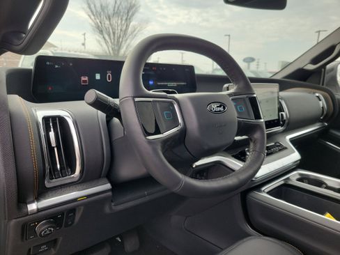 New 2026 Ford Expedition Tremor image 31