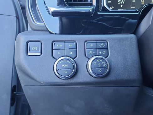 Certified 2023 GMC Sierra 1500 SLT w/ SLT Premium Package AWD/4WD image 19
