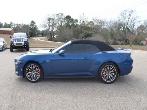 Used 2024 Ford Mustang GT Premium image 12