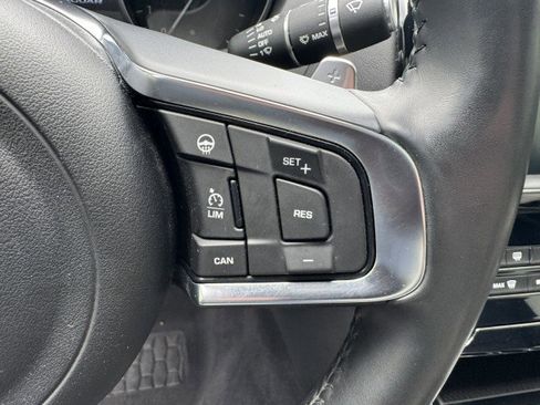 Used 2018 Jaguar XE S AWD/4WD image 26