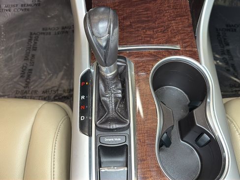 Used 2019 Acura TLX FWD image 23