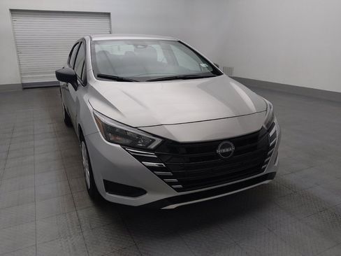 Used 2025 Nissan Versa S w/ Trunk Package FWD image 13