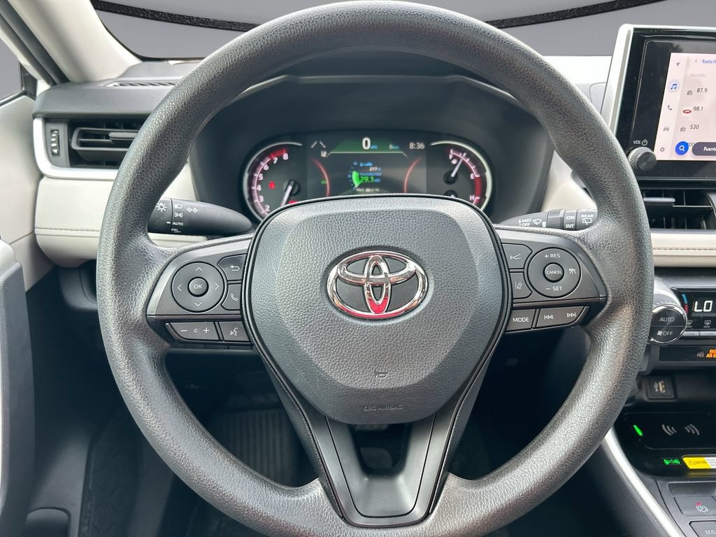 Used 2024 Toyota RAV4 XLE w/ Convenience Package FWD image 15