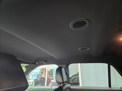 Used 2019 Ford Explorer XLT w/ Equipment Group 202A image 57