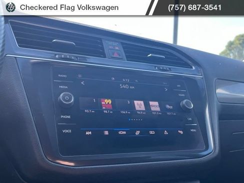 Used 2022 Volkswagen Tiguan SE R-Line FWD image 36