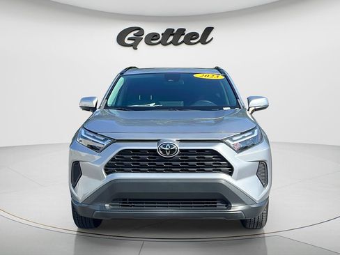 Used 2023 Toyota RAV4 XLE w/ Convenience Package FWD image 2