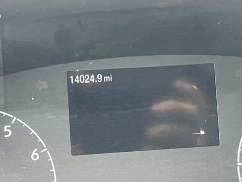 Used 2023 Ford Transit 350 XLT image 42