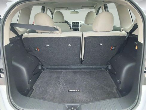 Used 2015 Nissan Versa Note SV FWD image 24