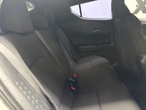 Used 2018 Toyota C-HR XLE image 35