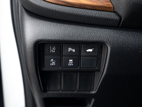Used 2021 Honda CR-V Touring image 13