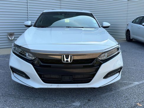 Used 2019 Honda Accord Sport image 3