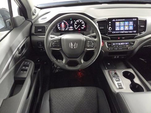 New 2025 Honda Ridgeline Sport image 11