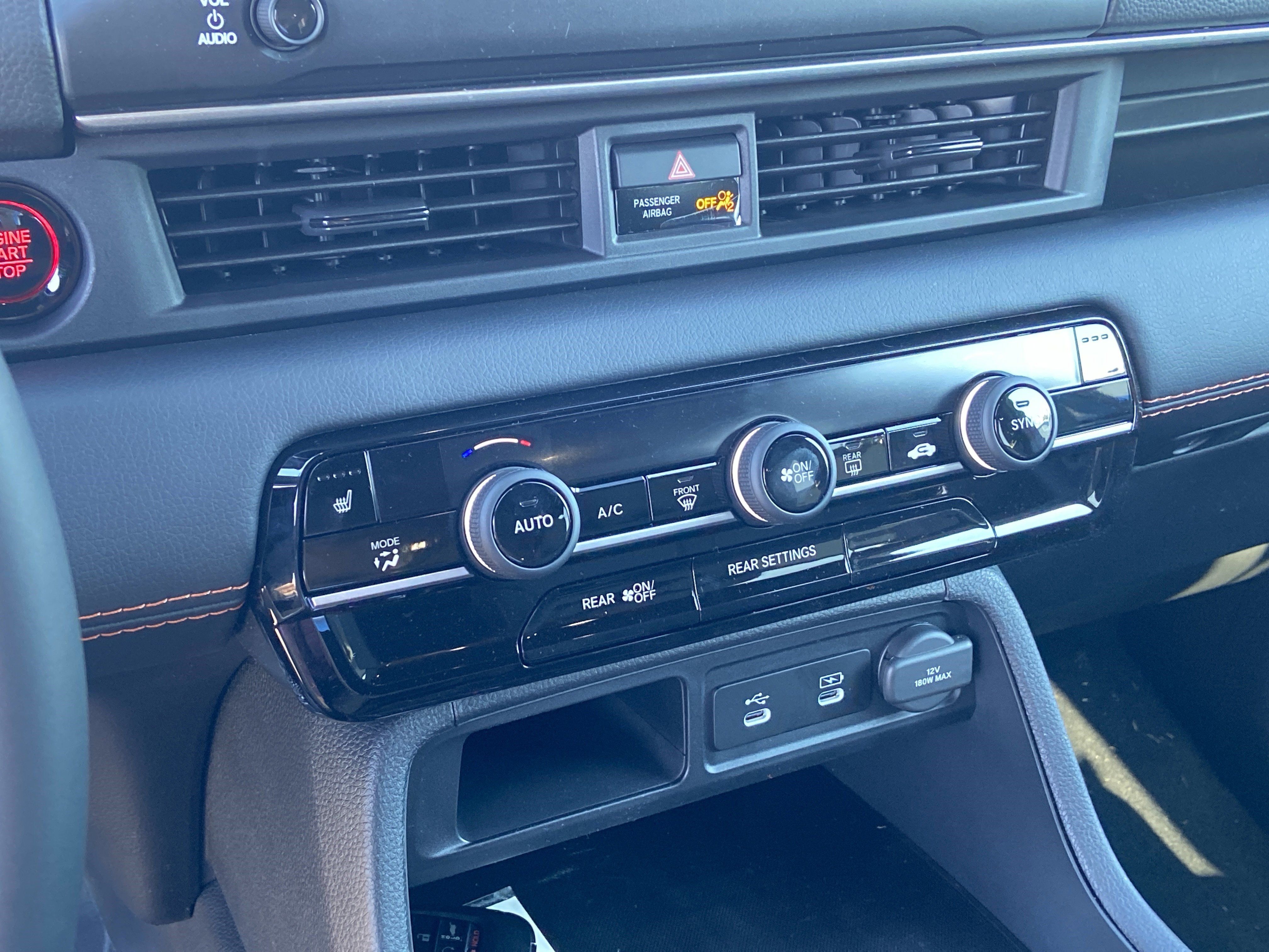 New 2026 Honda Pilot Sport image 36