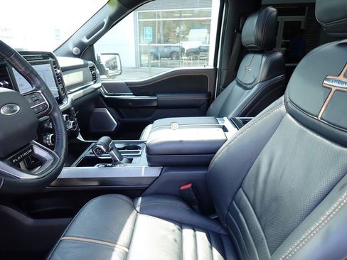 Used 2022 Ford F150 Platinum w/ Equipment Group 701A High AWD/4WD image 17