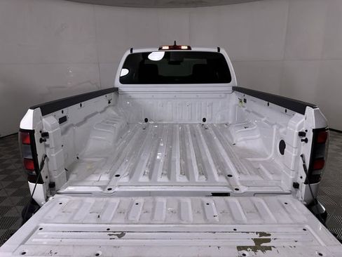 Used 2022 Nissan Frontier S image 53