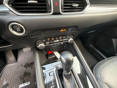 Used 2022 MAZDA CX-5 AWD 2.5 S w/ Preferred Package image 16