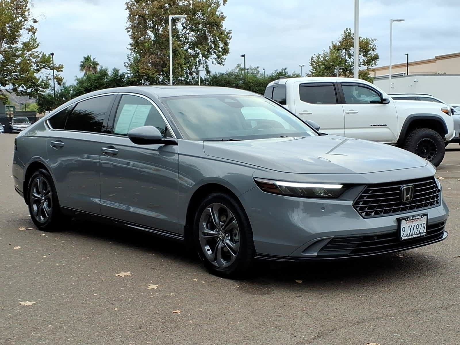 Used 2024 Honda Accord EX-L image 3