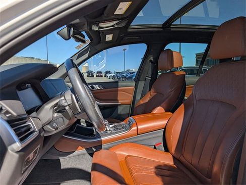 Used 2019 BMW X5 xDrive40i w/ M Sport Package image 10