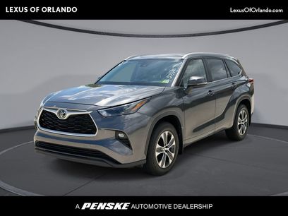 Used 2023 Toyota Highlander XLE