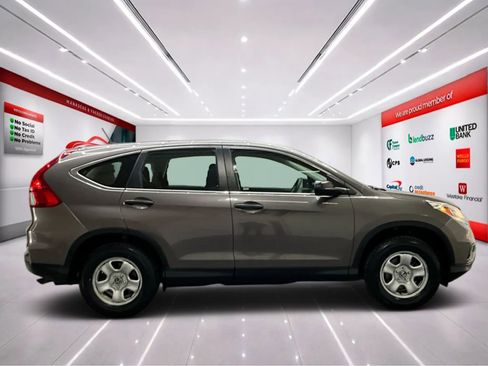 Used 2015 Honda CR-V LX image 9
