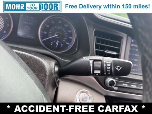 Used 2020 Hyundai Elantra Value Edition FWD image 17