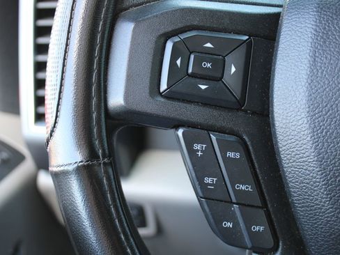Used 2019 Ford F150 XLT AWD/4WD image 26