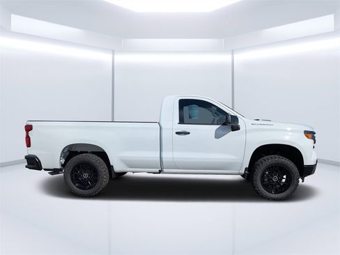 New 2025 Chevrolet Silverado 1500 W/T w/ WT Value Package image 2