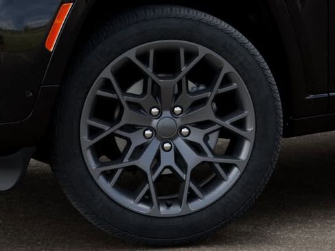 New 2026 Jeep Grand Cherokee L Summit AWD/4WD image 8