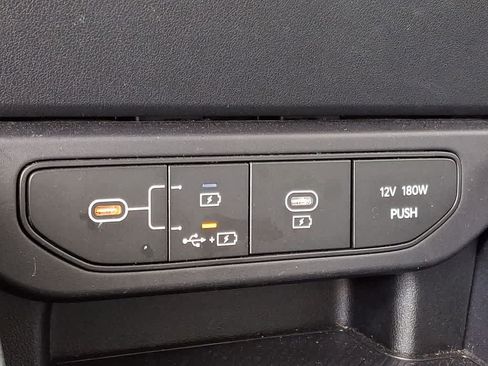 Used 2025 Kia K4 FWD image 24