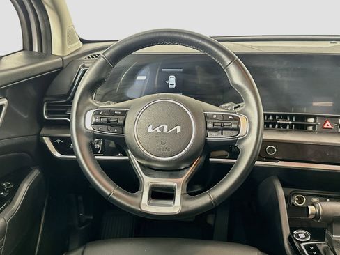 Used 2025 Kia Sportage EX FWD image 18