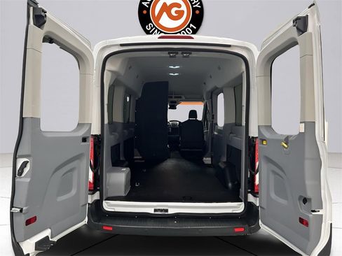 Used 2016 Ford Transit 150 XLT image 20