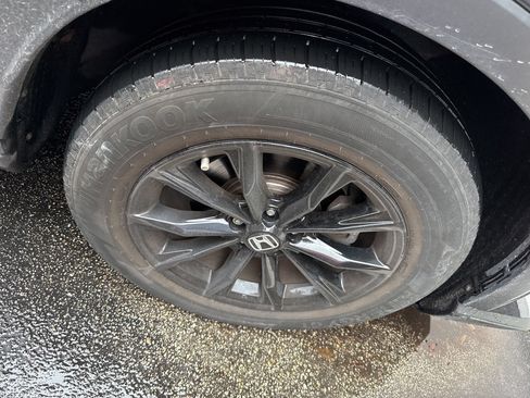 Used 2023 Honda CR-V Sport image 11