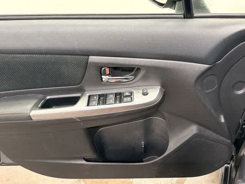 Used 2017 Subaru Crosstrek 2.0i Premium AWD/4WD image 14