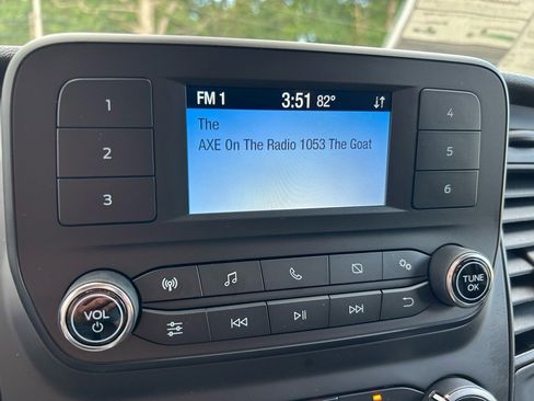 New 2025 Ford Transit 250 148 Medium Roof image 21