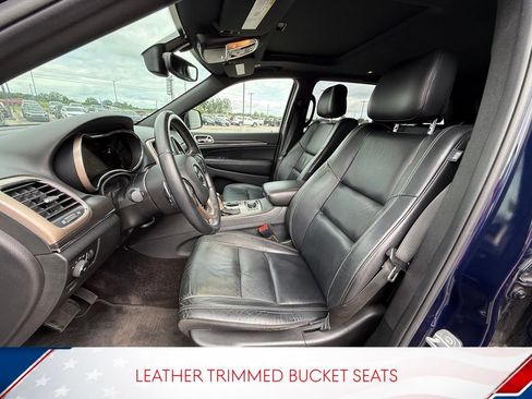 Used 2017 Jeep Grand Cherokee Limited AWD/4WD image 11