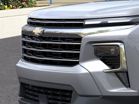 New 2026 Chevrolet Traverse LT FWD image 13